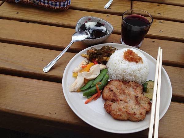 魚埕民宿早餐