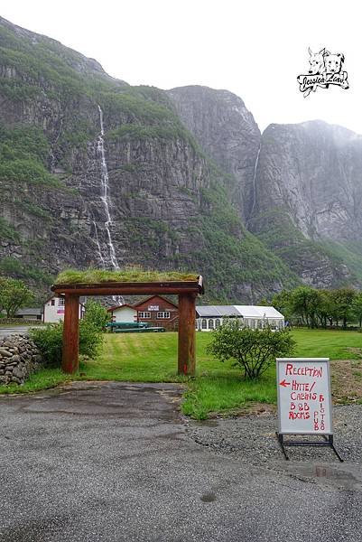 Lysefjorden turisthytte旁的景色