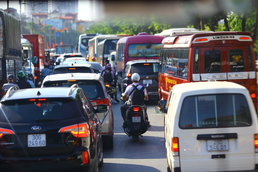 越南風情畫~車上移動的風景