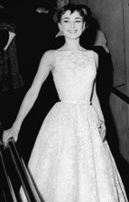 AudreyHepburn-750x915.jpg