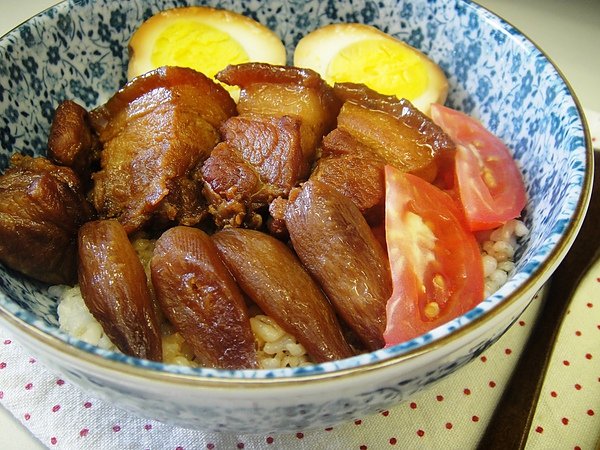 豚の角煮丼