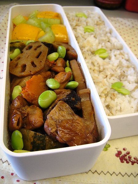 日式南瓜雞肉煮物