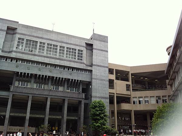 學生活動中心