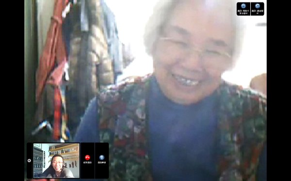奶奶在鏡頭前 26.03.09.bmp
