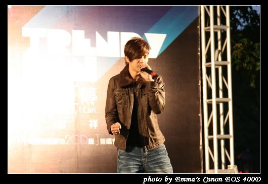 090221小豬台中簽唱會_0008.jpg