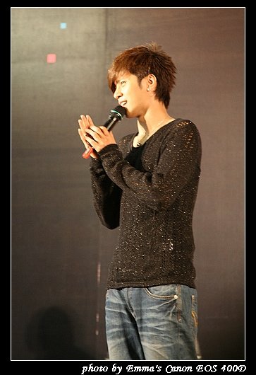 090221小豬台中簽唱會_0056.jpg