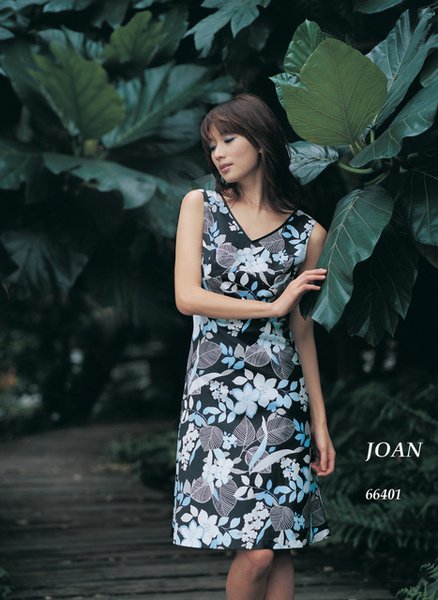joan07-L.jpg