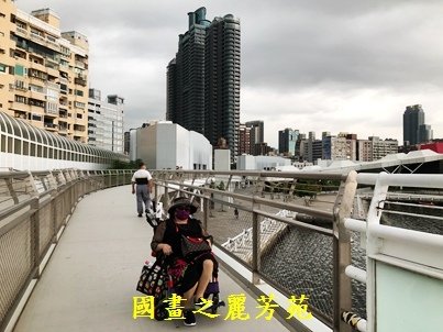 2022 中秋之旅-高雄港 (59).jpg