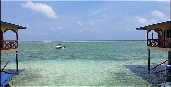 Mabul 島 水上屋