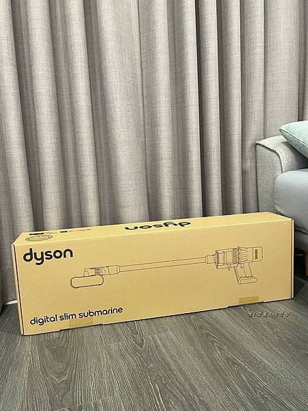 Dyson Digital Slim Submarine™吸塵器， 輕量乾濕洗地吸塵器，Dyson NF42吸塵器，Dyson NF42 洗地機，dyson吸塵器，吸塵器推薦，無線吸塵器，洗地機推薦，乾濕兩用吸塵器，塵蟎吸塵器，濕拖吸塵器推薦，洗地吸塵器，輕量吸塵器推薦，吸塵器，洗地機