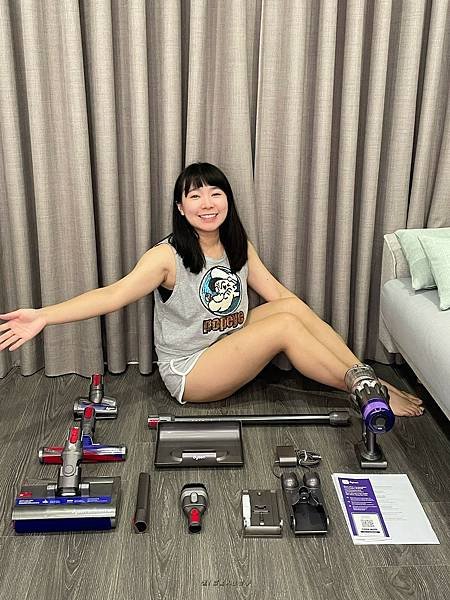 Dyson Digital Slim Submarine™吸塵器， 輕量乾濕洗地吸塵器，Dyson NF42吸塵器，Dyson NF42 洗地機，dyson吸塵器，吸塵器推薦，無線吸塵器，洗地機推薦，乾濕兩用吸塵器，塵蟎吸塵器，濕拖吸塵器推薦，洗地吸塵器，輕量吸塵器推薦，吸塵器，洗地機