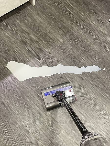 Dyson Digital Slim Submarine™吸塵器， 輕量乾濕洗地吸塵器，Dyson NF42吸塵器，Dyson NF42 洗地機，dyson吸塵器，吸塵器推薦，無線吸塵器，洗地機推薦，乾濕兩用吸塵器，塵蟎吸塵器，濕拖吸塵器推薦，洗地吸塵器，輕量吸塵器推薦，吸塵器，洗地機