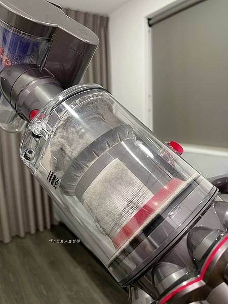 Dyson Digital Slim Submarine™吸塵器， 輕量乾濕洗地吸塵器，Dyson NF42吸塵器，Dyson NF42 洗地機，dyson吸塵器，吸塵器推薦，無線吸塵器，洗地機推薦，乾濕兩用吸塵器，塵蟎吸塵器，濕拖吸塵器推薦，洗地吸塵器，輕量吸塵器推薦，吸塵器，洗地機