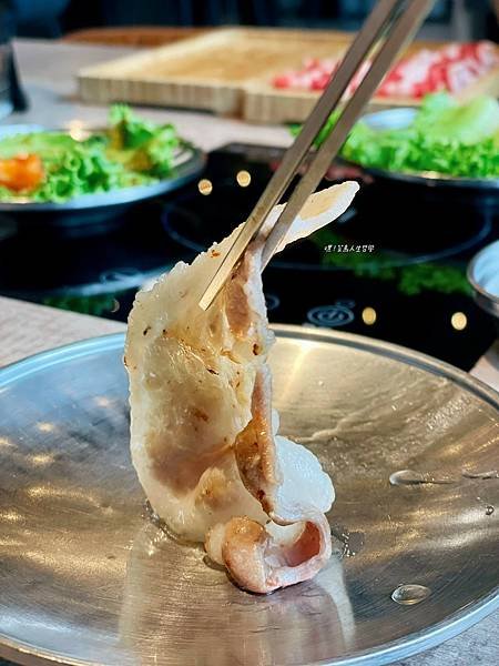 桃園置地廣場美食，燒桶子韓食烤肉