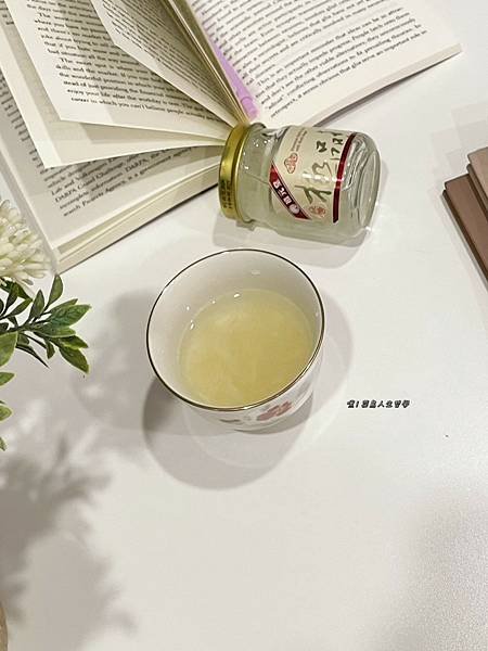 燕窩，燕窩營養，燕窩推薦，燕窩品牌，年節送禮，養生禮盒，母親節禮物，母親節禮盒，產後保養，潤燕窩，黃德安，禧元堂，老⾏家，⽩蘭⽒ 