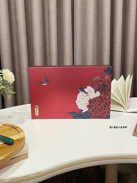 燕窩，燕窩營養，燕窩推薦，燕窩品牌，年節送禮，養生禮盒，母親節禮物，母親節禮盒，產後保養，潤燕窩，黃德安，禧元堂，老⾏家，⽩蘭⽒ 