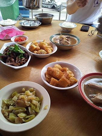 20130203黃亞細肉骨茶3