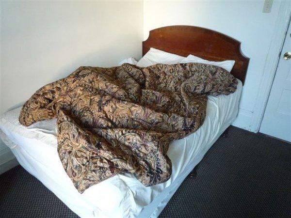 north beach -bed.JPG