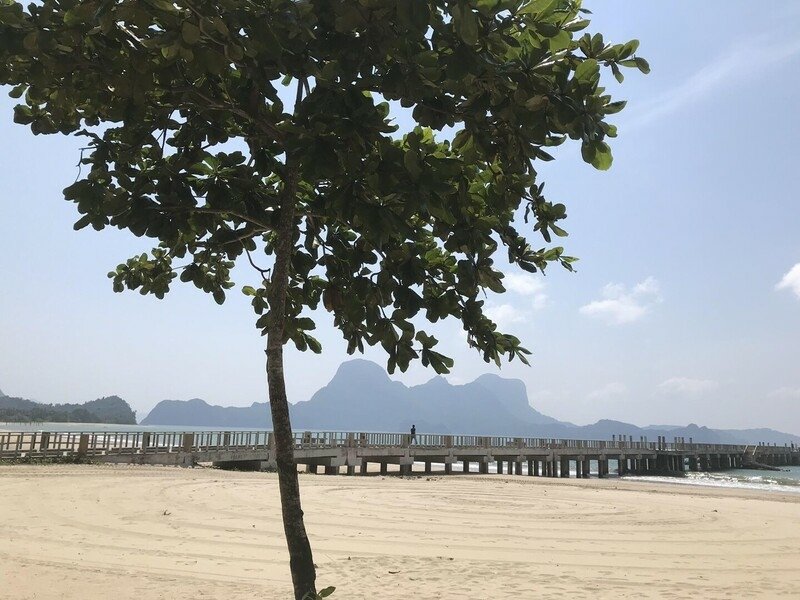 粉紅色夕陽 Nacpanbeach 愛尼島 艾爾尼多 elnido