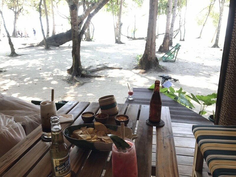 粉紅色夕陽 Nacpanbeach 愛尼島 艾爾尼多 elnido