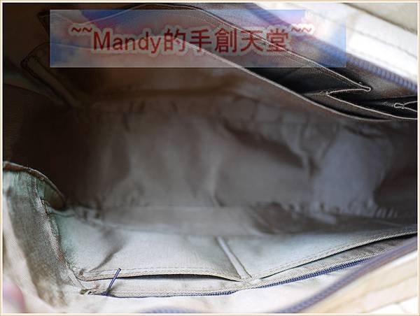 包包內部呈現大空間感