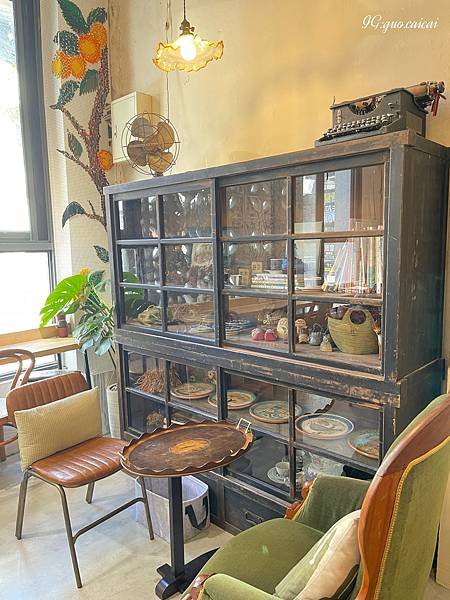 《咖啡》新北市基隆廟口【安樓咖啡Enzo Cafe】❤老宅下