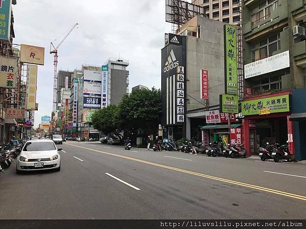 新竹市~東門街~圓環大坪數辦公二樓店面★獨立進出★餐飲可