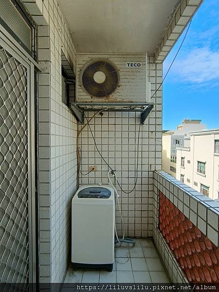 LINE_ALBUM_9000縣政十街4樓巨大套房、獨陽獨洗，含水電瓦斯（沈）（80_）_211026_9.jpg