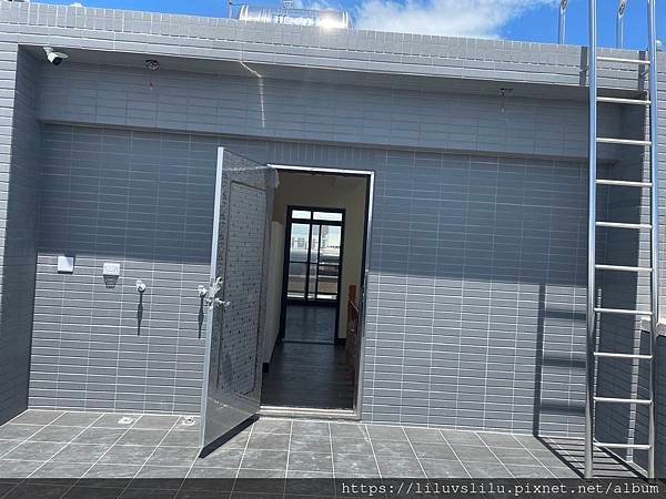 新竹縣湖口鄉~光復東路~湖口工業區全新電梯9套房+店面★2戶