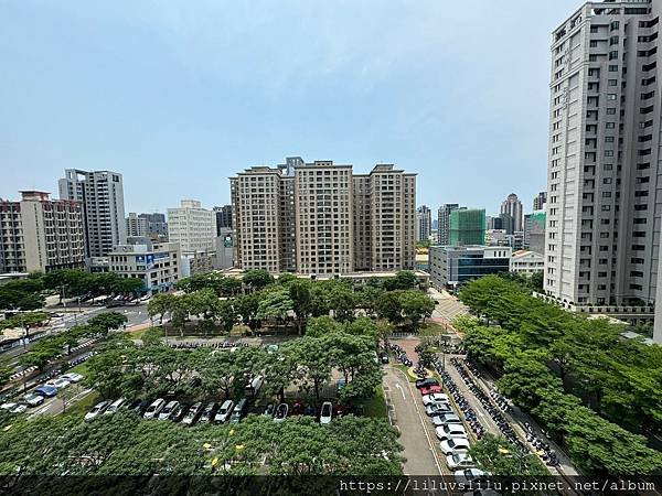 新竹縣竹北市~嘉豐十路~富翼高樓景觀樓中樓★朝南面公園★24