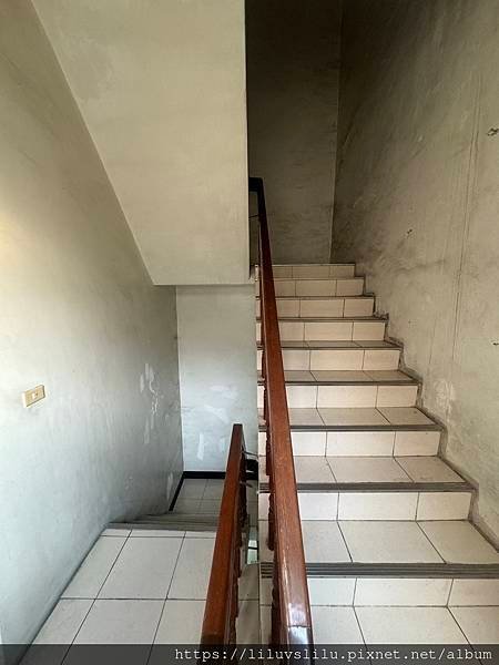 新竹縣竹北市~東興路一段~近喜來登48坪四房透店★租金平價★