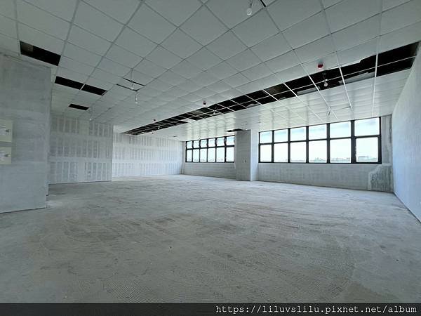 LINE_ALBUM_63000中環科技廠辦_250417_1.jpg