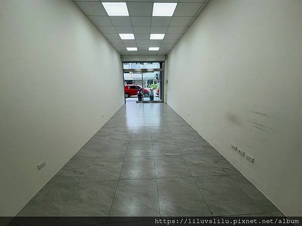 新竹市~竹光路~租28,000元~正竹光路25坪金店面★獨立