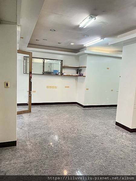 新竹縣竹東鎮~杞林路~租35,000元~竹東圓環雙店面★8.