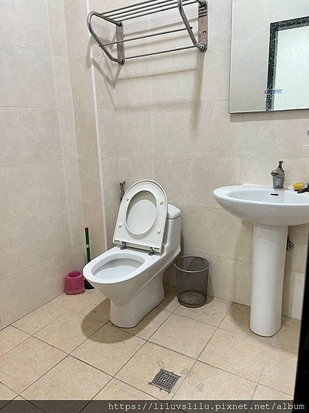 LINE_ALBUM_35000竹東杞林路雙店面禁餐飲(哲)_250611_1.jpg