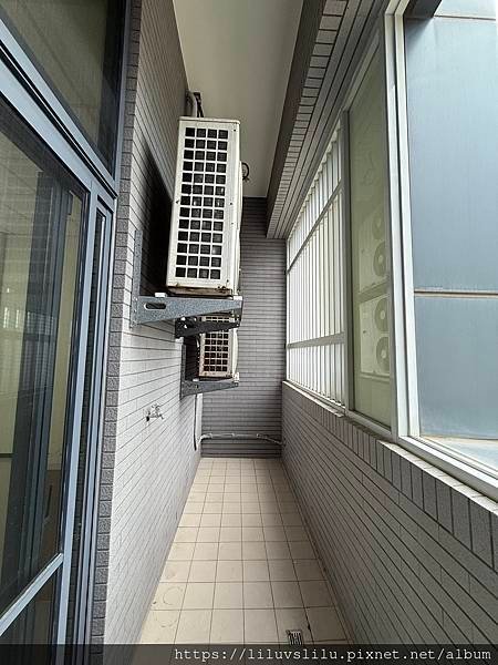 新竹縣竹北市~嘉豐九路~租80,000元~水圳公園64坪金店