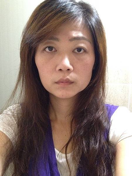 潘婷乳液修護潤髮精華素