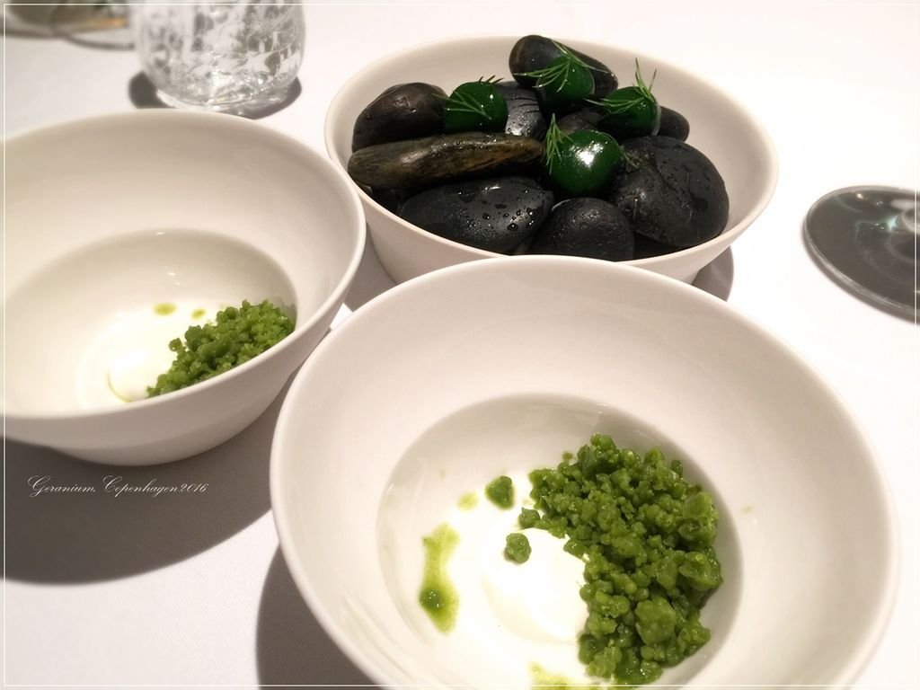 Geranium-18- 『Dillstone』 Horseradish %26; Frozen Juice from Dill %26; Pickled Cucumber.JPG