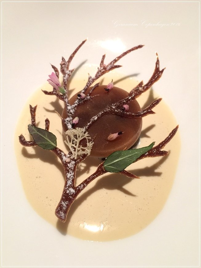 Geranium-60-『Naked Tree』, Dark Beer, Prune %26; Smoked Beechwood Cream.JPG