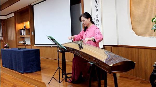 演奏照片