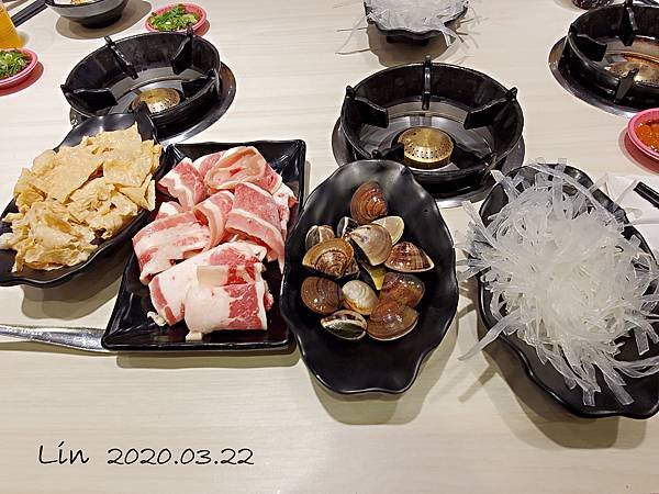 1090322 - 六扇門