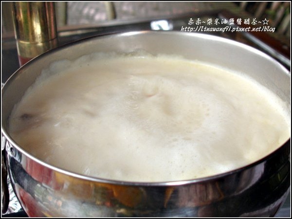 荷塘居-牛奶鍋-2009-1116 (8).jpg