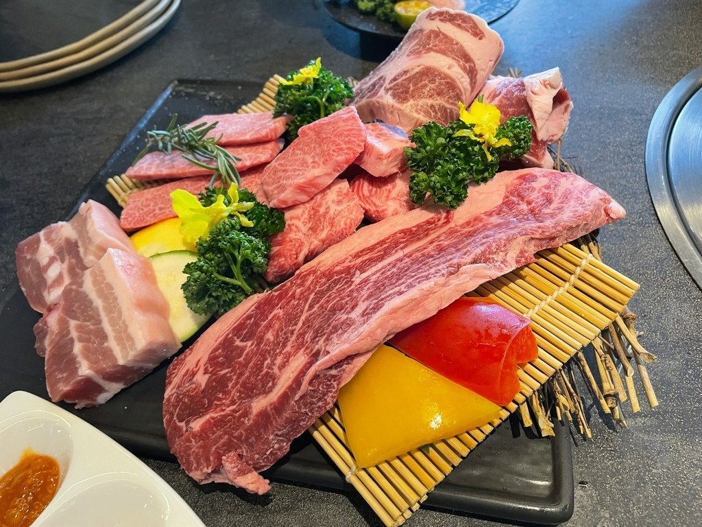虎三同韓食燒肉餐酒 信義A13美食推薦 （已永久歇業）