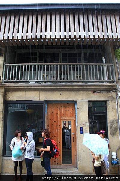 1000602-台南市神農街- (5).JPG