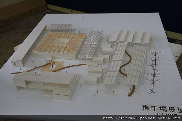 1000520-逢甲建築-畢業總評- 010.jpg