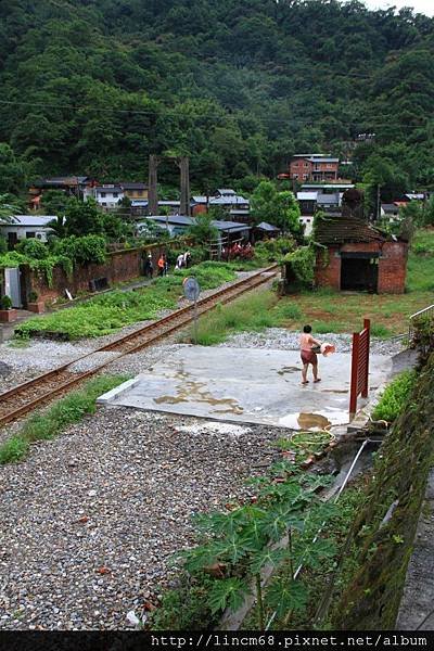1000924-「平溪上的綠光寶盒」-三貂嶺-碩仁國小- (9).JPG
