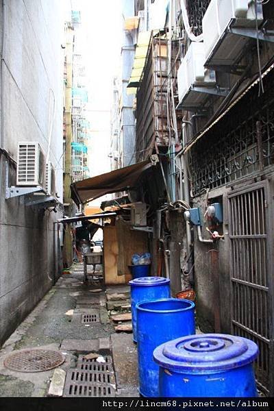 1000312-忠泰街區附近後巷-  (1).jpg