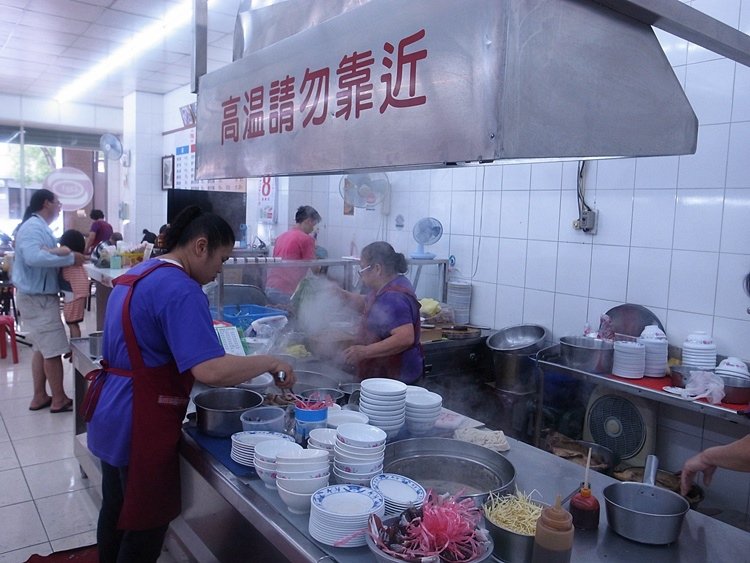 高雄美食-高雄美食-冬粉王冬粉王