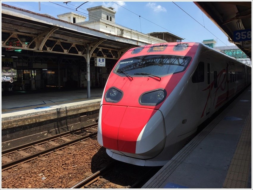 台南親子旅遊~台鐵普悠瑪-前進大魯閣草衙道