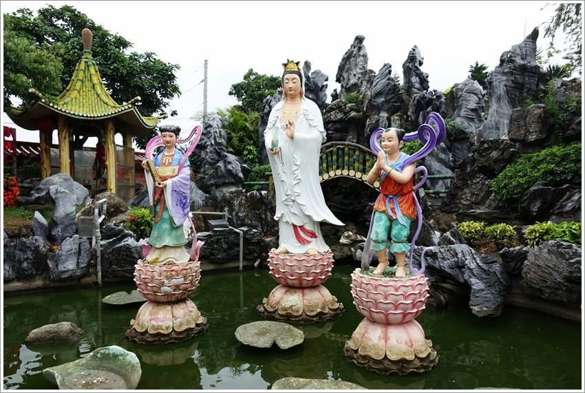 台南親子旅行-佳福寺-40M滾輪型超長溜滑梯~可烤肉~免門票